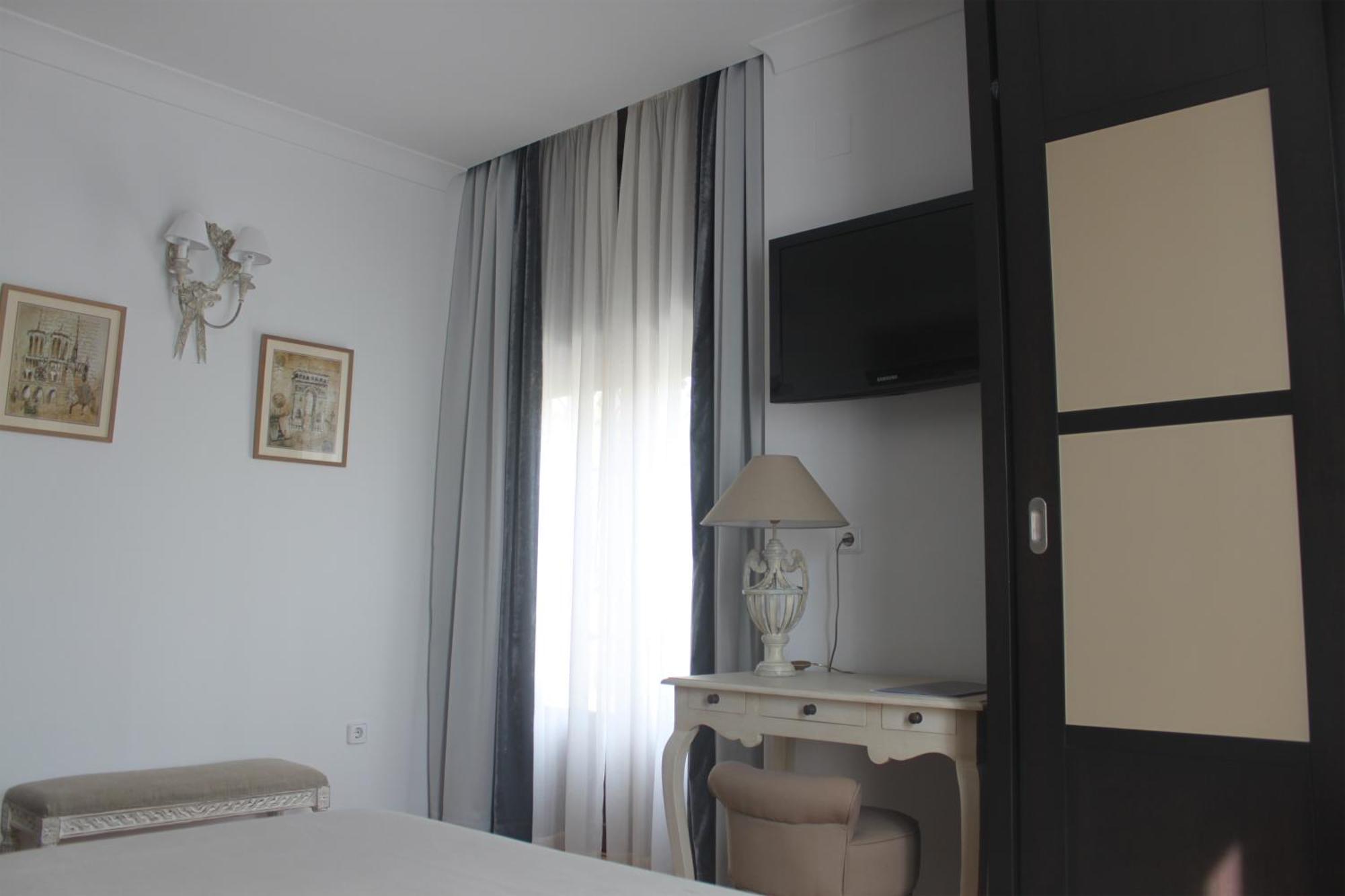 Hotel Villa Maria Cabra Kültér fotó