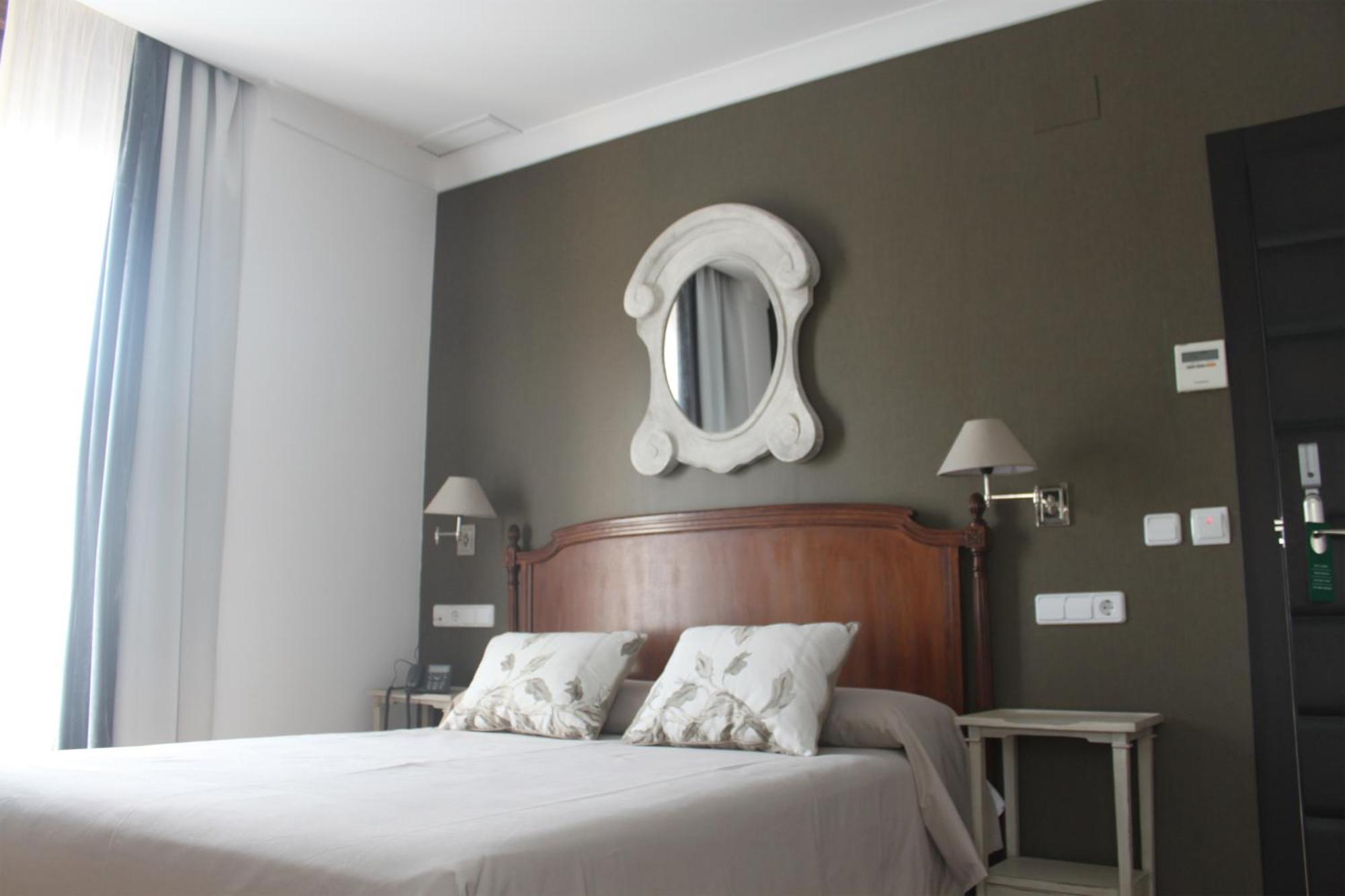 Hotel Villa Maria Cabra Kültér fotó