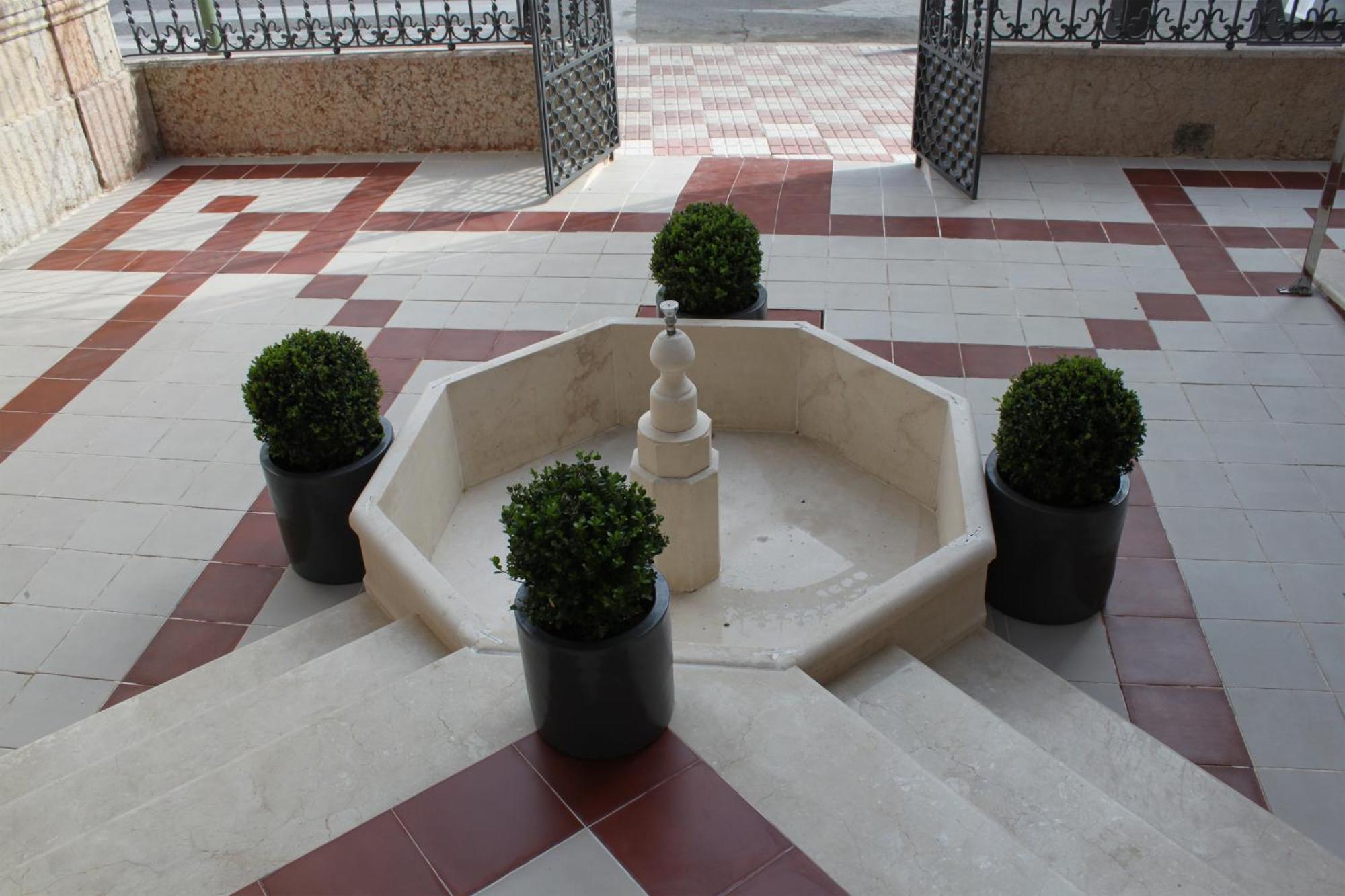 Hotel Villa Maria Cabra Kültér fotó