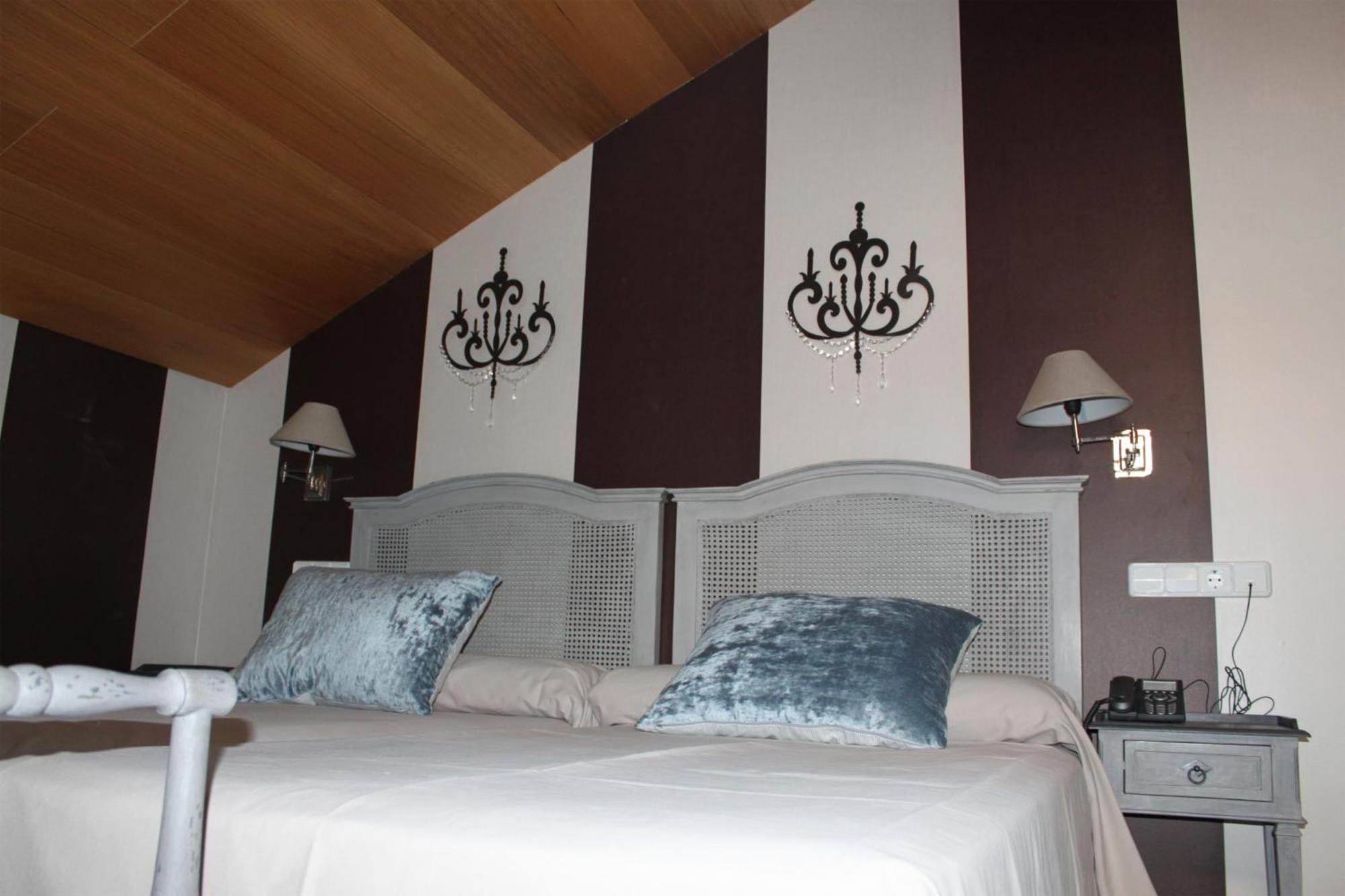 Hotel Villa Maria Cabra Kültér fotó